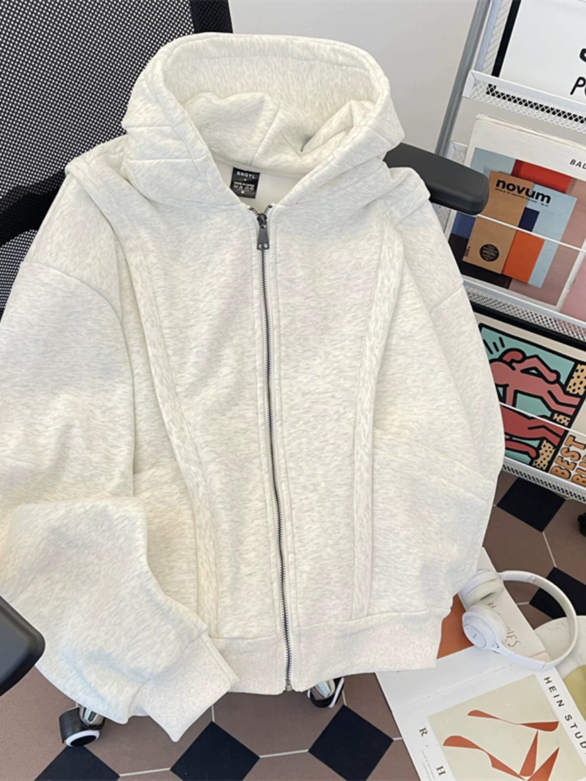 Áo khoác cardigan cleanfit mùa xuân thu dành cho nam, kiểu dáng phong cách Mỹ, áo có mũ trùm đầu được thiết kế phá cách, áo khoác thương hiệu thời thượng, chất liệu dày dặn, dáng rộng.