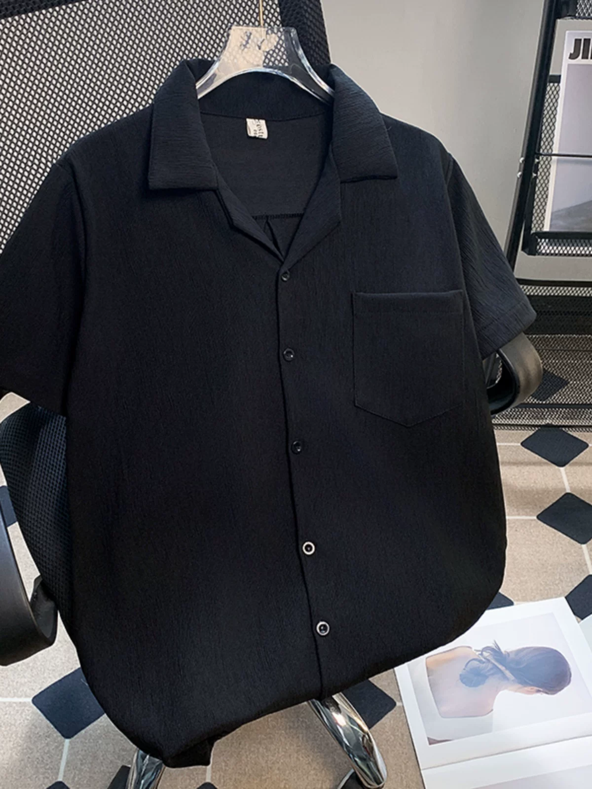 Áo sơ mi ngắn tay cổ Cuba kiểu Mỹ dành cho nam, áo sơ mi mát mẻ mùa hè bằng vải lụa băng, áo đôi cao cấp dáng rộng hợp thời trang.