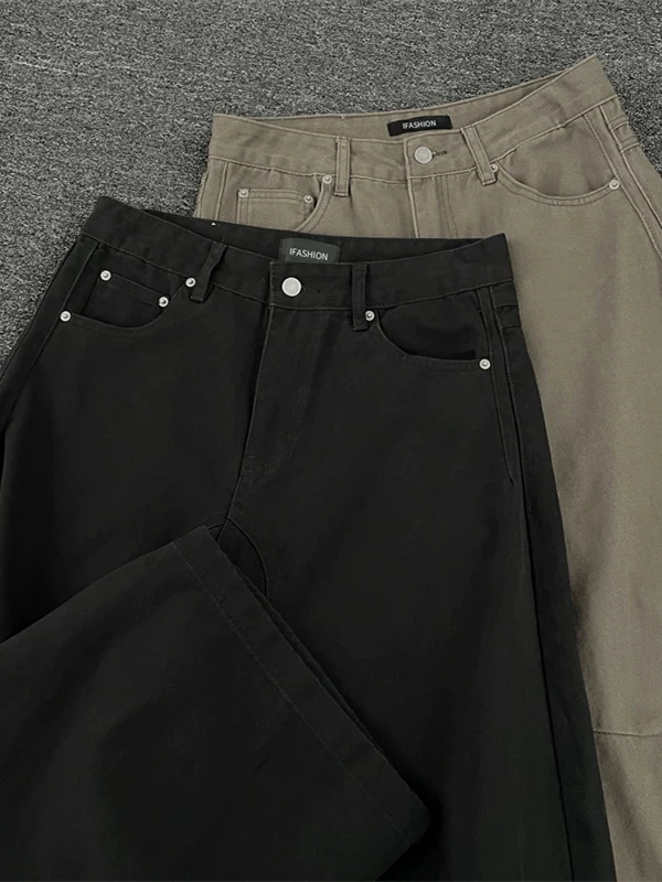 Quần jeans kiểu Mỹ retro, thương hiệu thời thượng, dáng rộng ống đứng, chất liệu mềm mại, thiết kế phá cách dành cho nam.