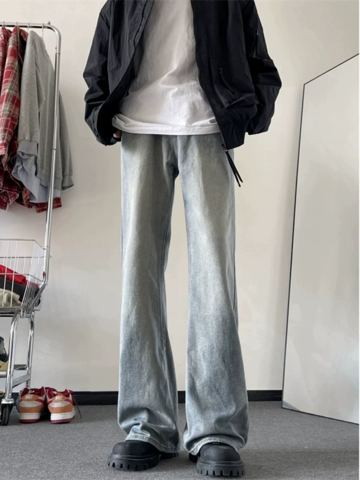 Quần jeans nam Xuân 2024 phong cách đường phố Mỹ, dáng thẳng, thời thượng, thương hiệu nổi tiếng, ống loe rộng, dài chạm đất