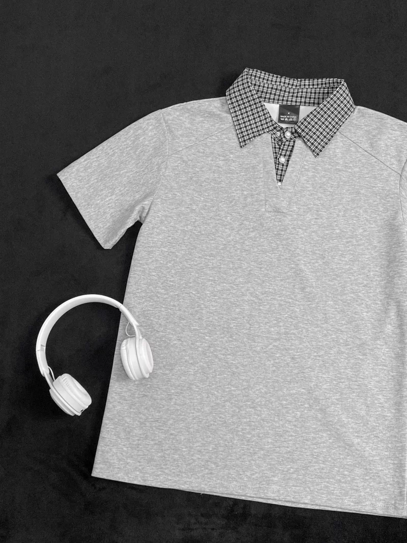 Áo polo nam tay ngắn phối họa tiết caro, kiểu dáng thời trang mùa hè, form rộng, thiết kế giả hai lớp, áo thun nửa tay phong cách retro Mỹ.