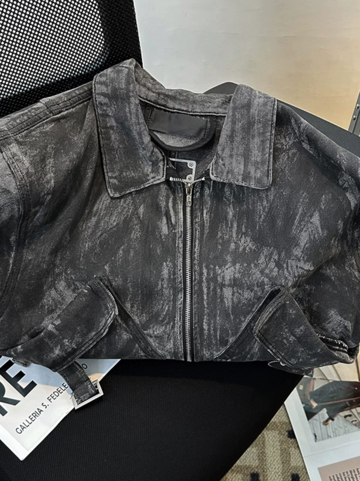 Áo khoác denim ngắn kiểu dáng bụi bặm dành cho nam, thương hiệu thời trang xuân thu, áo khoác công sở cao cấp kiểu Mỹ rộng rãi, cá tính và sành điệu.