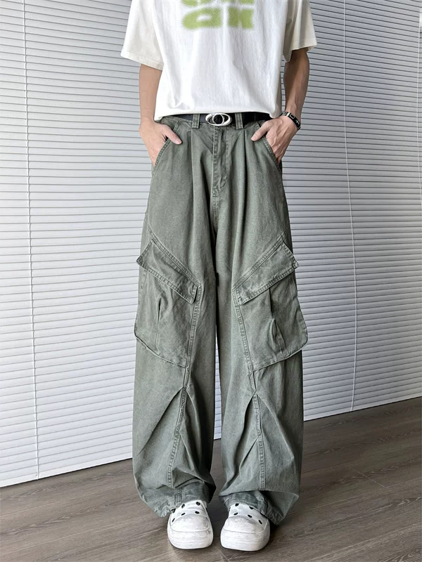 Quần jean nam dáng rộng thời trang, có túi bên hông lớn, quần công sở thiết kế phá cách theo phong cách retro Mỹ.