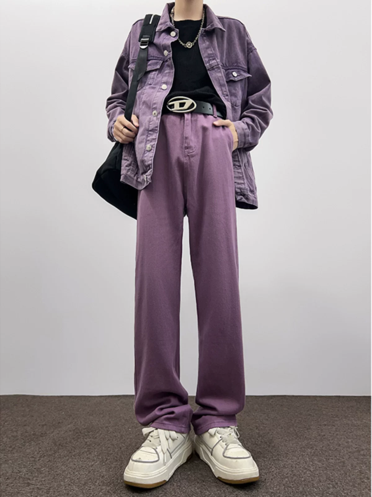 Bộ vest denim màu tím nhạt dành cho nam, kiểu dáng thời trang Mỹ, áo khoác và quần ống đứng, thích hợp cho mùa xuân và mùa thu.