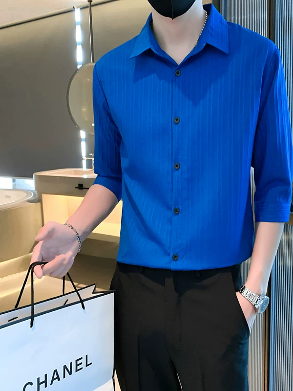 Áo sơ mi ngắn tay phong cách trưởng thành nhẹ nhàng dành cho nam, áo sơ mi tay lửng chất liệu lụa băng mát lạnh mùa hè, áo kiểu Hàn Quốc thời thượng.