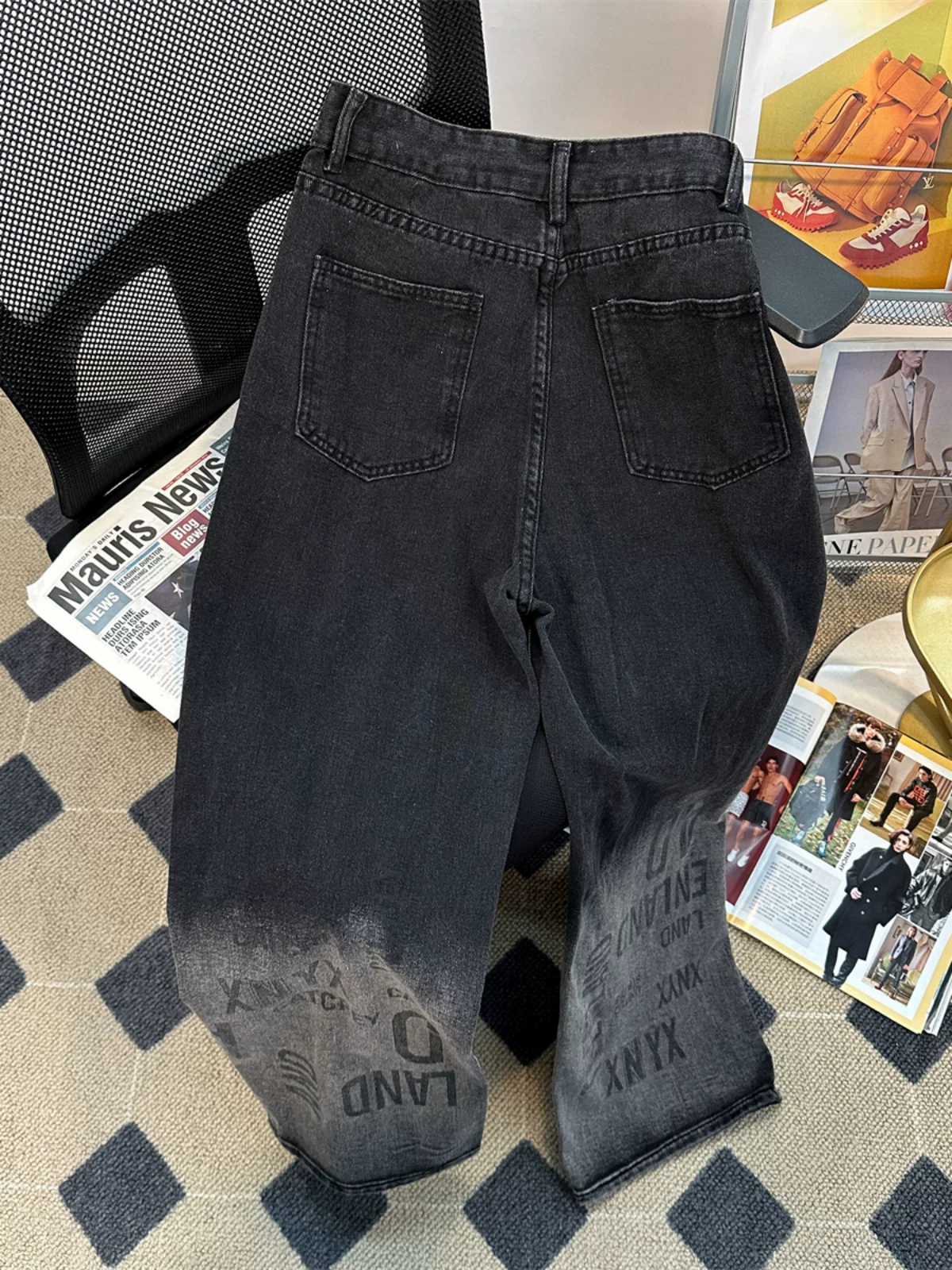 Quần jeans in chữ phối màu phong cách Mỹ, thương hiệu thời thượng, thiết kế kiểu ins, quần nam mùa xuân, dáng rộng, thoải mái, ống rộng