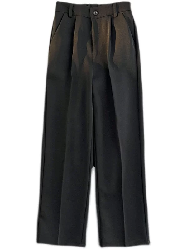 Quần tây nam màu đen thời trang mùa hè, chất liệu mỏng, dáng rộng, ống suông, có độ rủ tự nhiên.