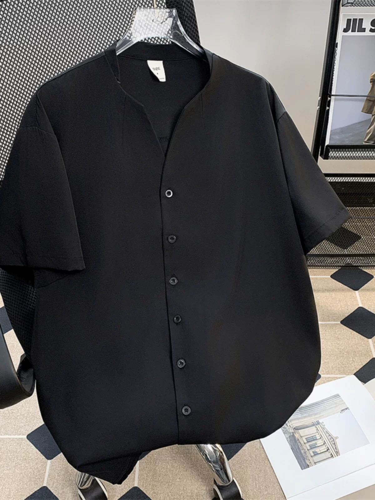 Áo sơ mi nam không cổ tay ngắn, thiết kế độc đáo, áo kiểu mát mẻ và sành điệu, áo sơ mi lụa băng dáng rộng hợp thời trang mùa hè.