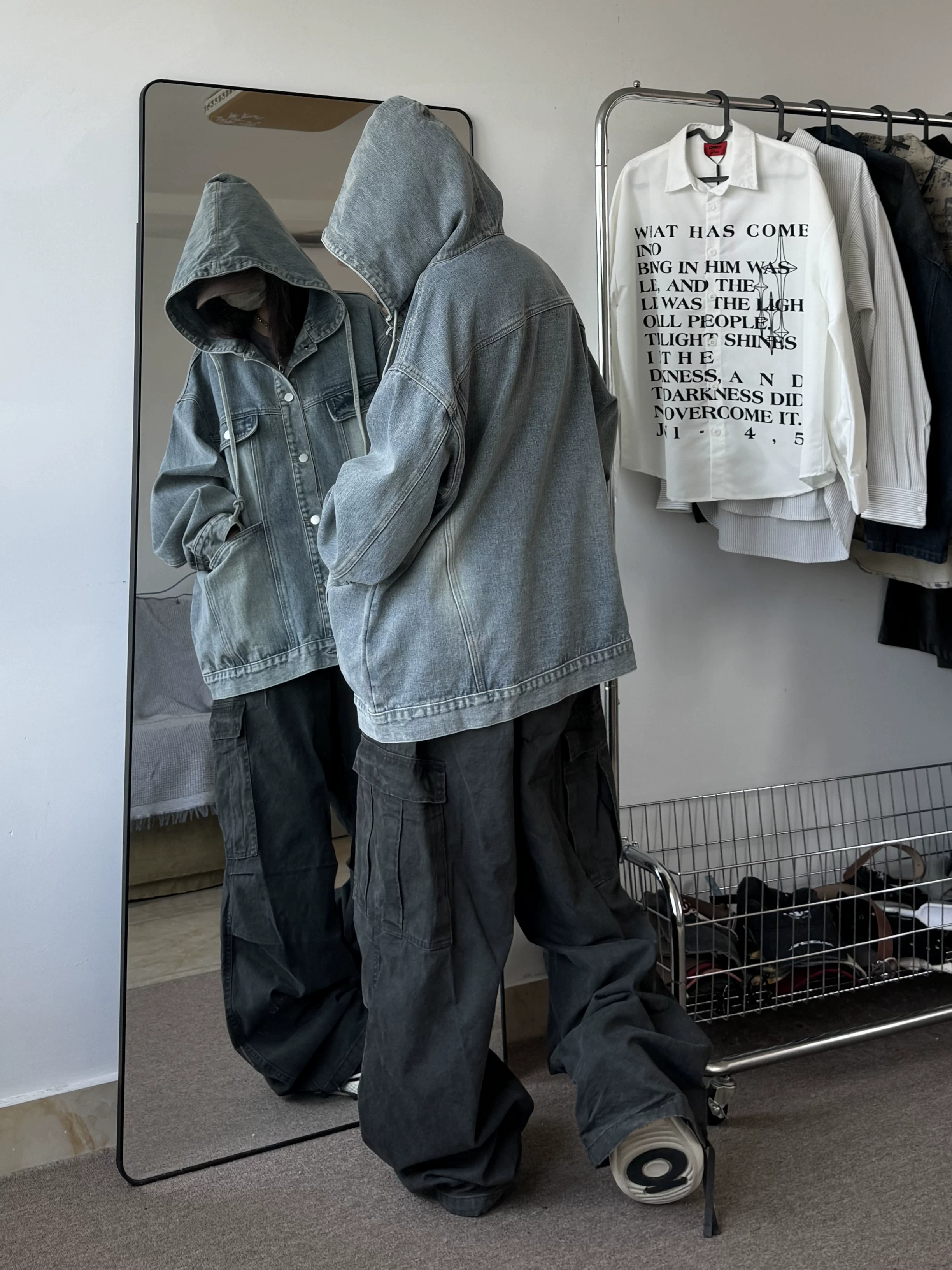 Áo khoác denim cổ điển của Mỹ dành cho nam, áo khoác có mũ rộng rãi, áo khoác thường ngày được giặt mài theo xu hướng mùa xuân thu.