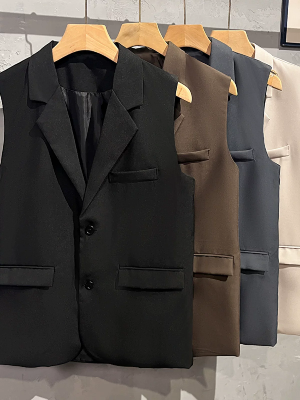 Áo vest nam không tay phong cách Hàn Quốc thời thượng mùa xuân 2025, áo khoác vest không tay cá tính và sành điệu dành cho thanh thiếu niên.