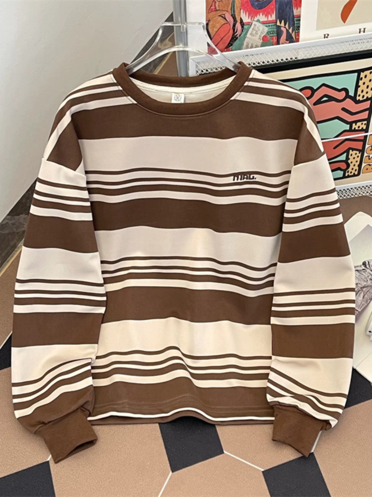 Áo nỉ sọc phối màu cổ điển Nhật Bản dành cho nam, áo kiểu vintage hợp thời trang mùa xuân thu, áo thun dài tay dáng rộng đa năng dành cho cặp đôi.