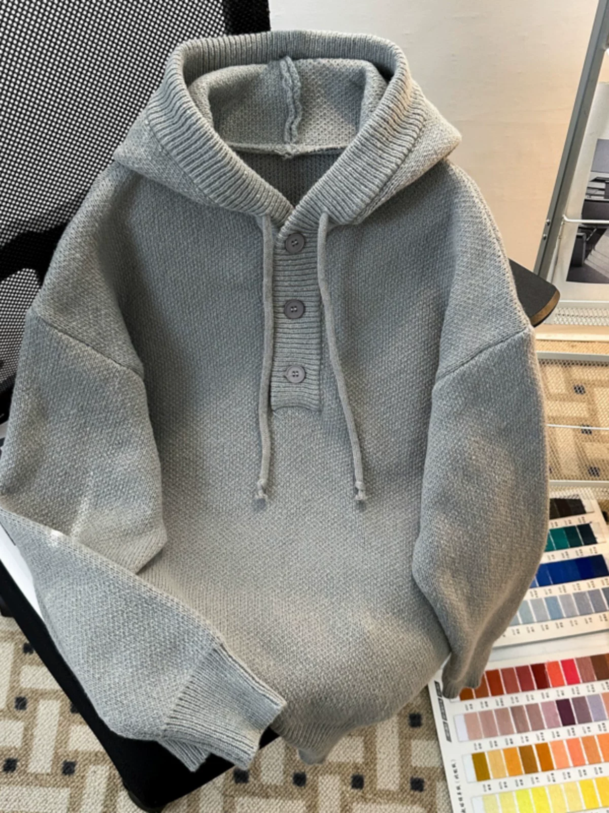 Áo len dệt kim có mũ trùm đầu dành cho nam, áo khoác thường ngày phong cách retro Nhật Bản mùa thu đông, áo len cặp đôi phong cách lười biếng, rộng rãi, hợp thời trang.