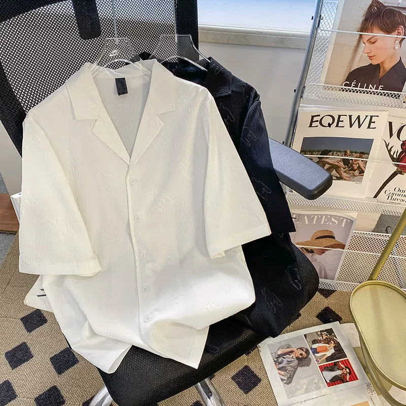 Áo sơ mi thiết kế dành cho nam, áo sơ mi ngắn tay chất liệu lụa đá mùa hè, kiểu dáng rộng rãi, áo kiểu Hàn Quốc trẻ trung, thời thượng, cá tính.