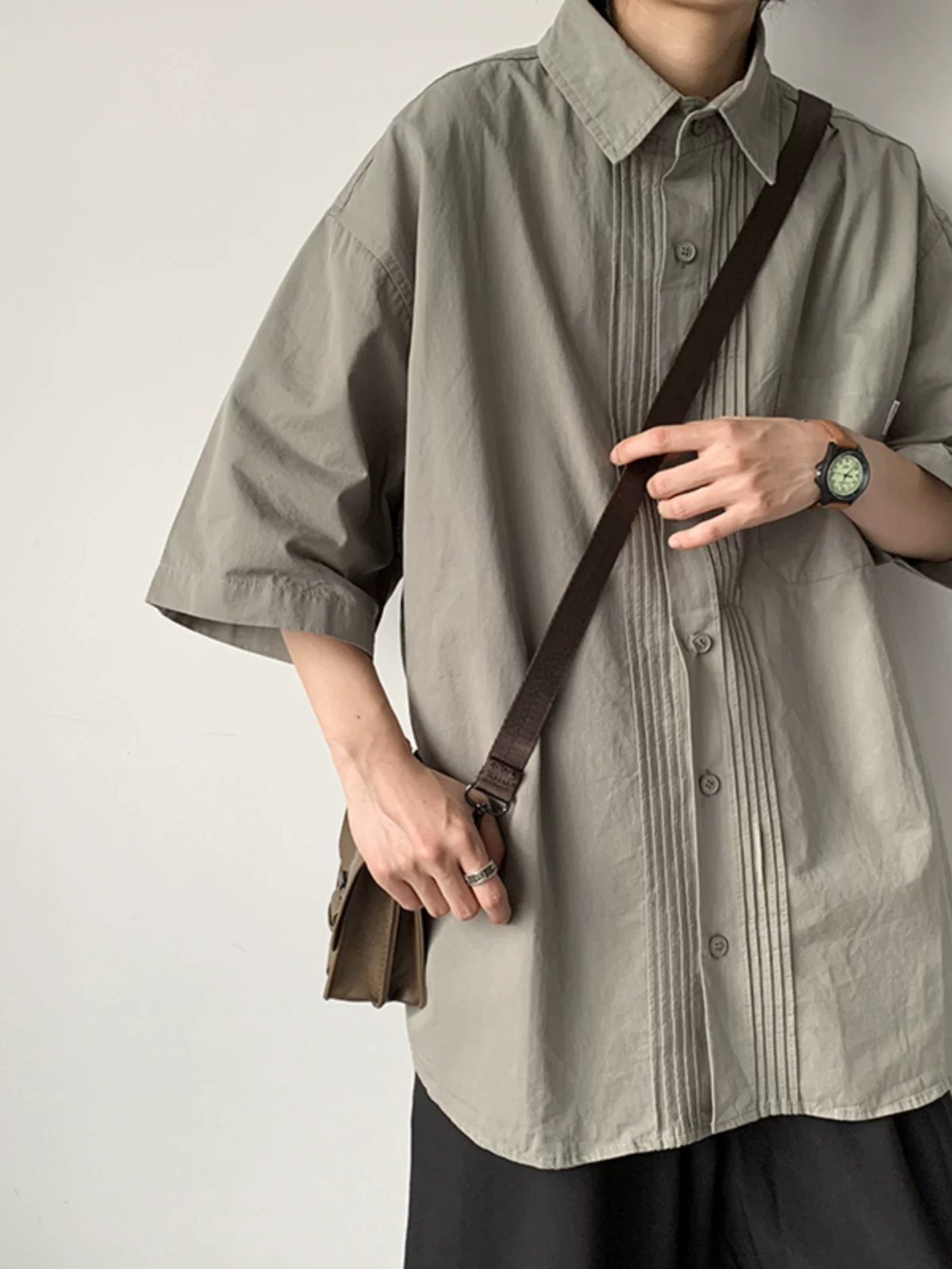 Áo sơ mi công sở phong cách retro Nhật Bản dành cho nam ngắn tay mùa hè đa năng áo sơ mi thường ngày dáng rộng hợp thời trang áo khoác nửa tay thương hiệu hợp thời trang