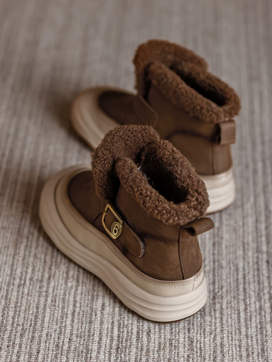 Giày bốt tuyết Birkenstock da bò retro dành cho nữ, đế dày, lót lông cừu, chất liệu cotton dày, kiểu mới mùa đông 2025, bốt ngắn ấm áp lông xù.