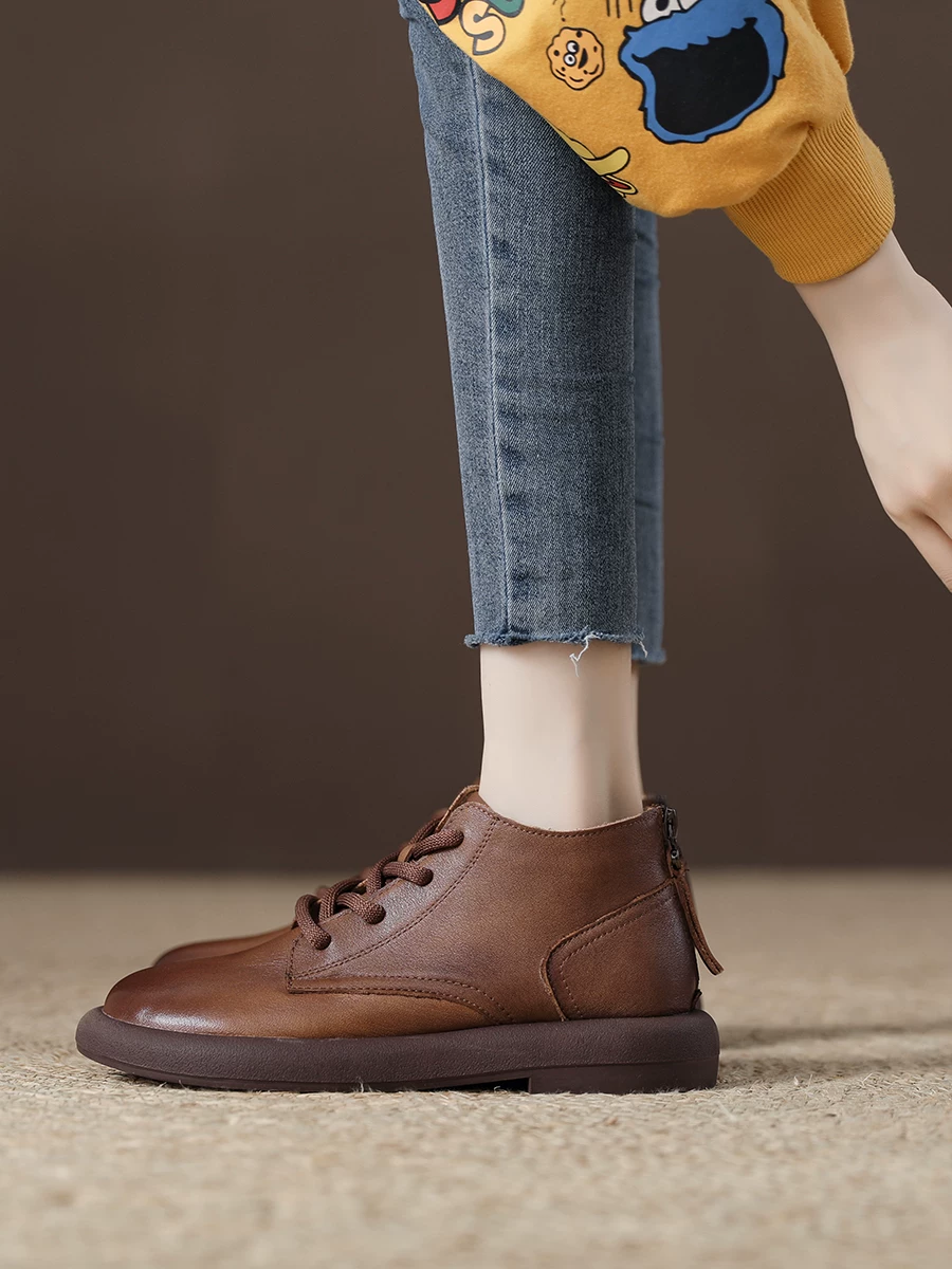 Giày bốt Martin da bò retro nữ, bốt ngắn lót lông cừu mùa đông, mẫu giày bốt nữ mới 2025, bốt ngắn đế mềm da thật phong cách thường ngày.
