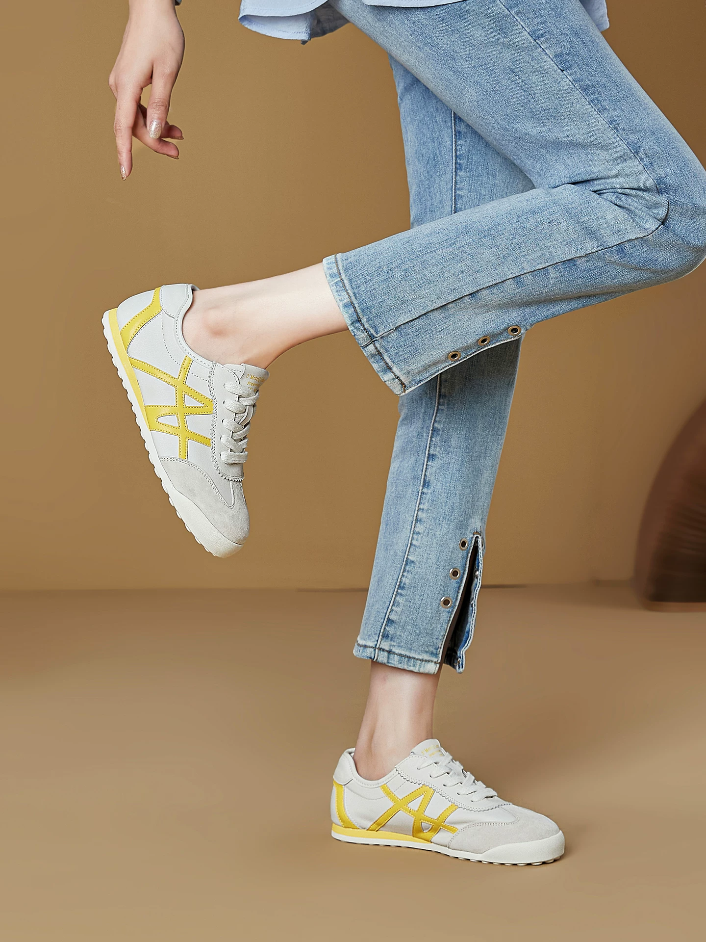 Giày thể thao nữ đế mỏng da thật kiểu Đức, mẫu mới xuân 2026, giày sneaker trắng phổ biến, đa năng, đế bằng, phong cách thường ngày