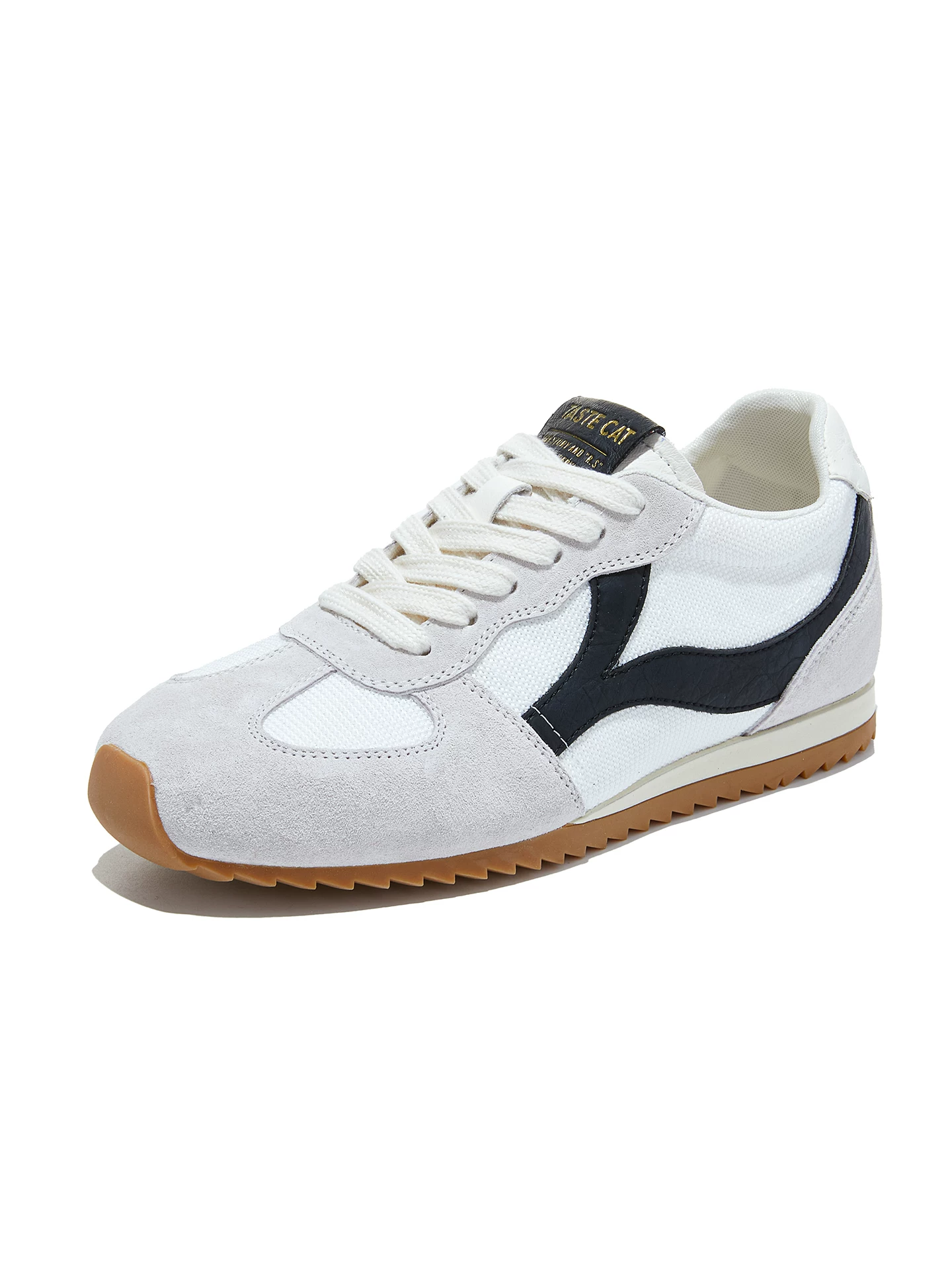 Giày thể thao Đức tăng chiều cao phong cách retro màu đỏ dành cho nữ, mẫu mới xuân 2026, giày thể thao nhẹ thoáng khí, kiểu dáng thường ngày dành cho nữ.