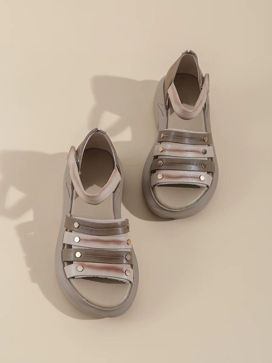 Giày sandal La Mã cổ điển bằng da bò dành cho nữ, giày đế dày tăng chiều cao, kiểu dáng mới mùa hè 2026, giày nữ da thật thoáng khí để đi ngoài trời.