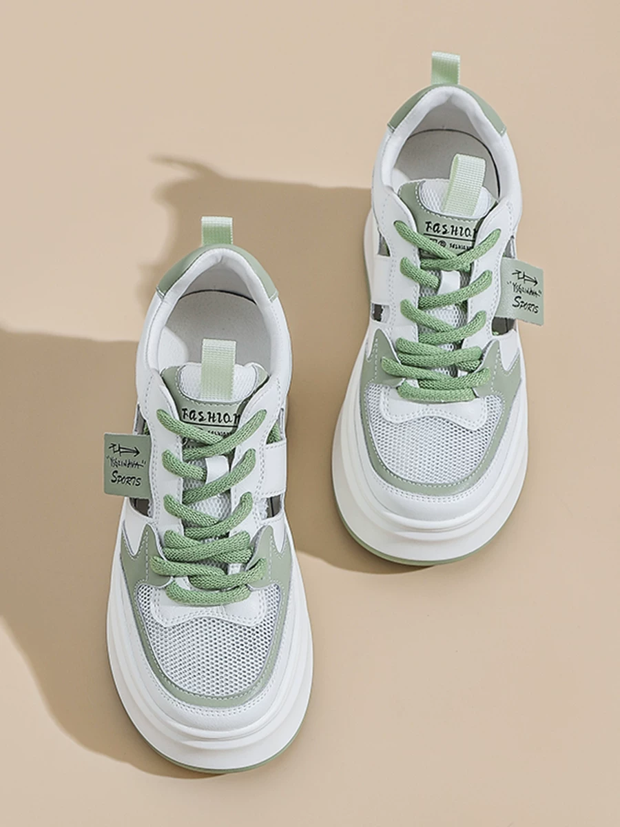 Giày sandal nữ da thật đế dày, thiết kế lỗ thoáng khí, giày trắng tăng chiều cao, giày thể thao đục lỗ thời trang mùa hè 2025.