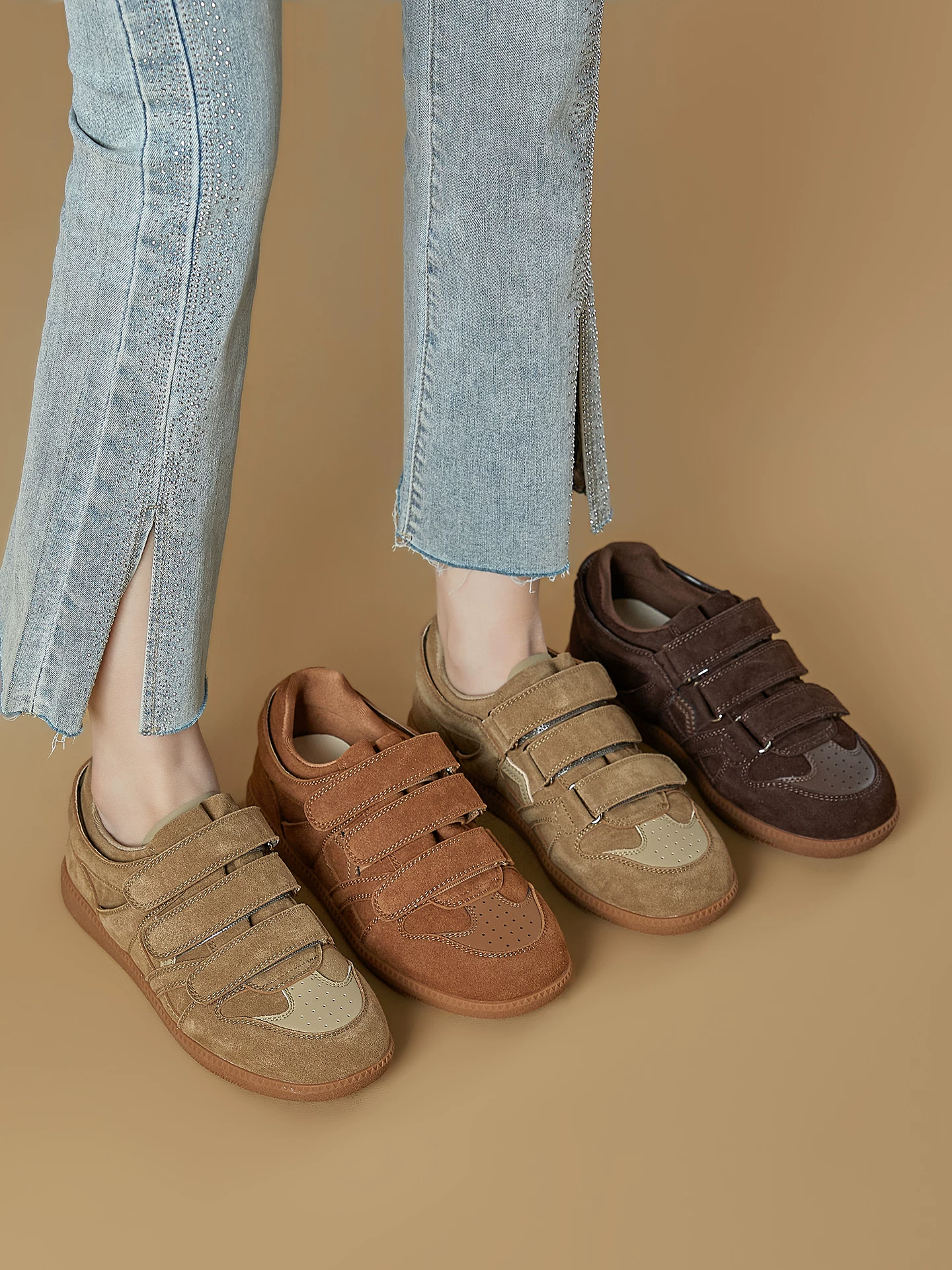 Giày thể thao Velcro dành cho nữ, giày tập luyện cổ điển bằng da thật đế dày kiểu Đức, giày nữ mới mùa xuân 2026, giày thể thao thoải mái.