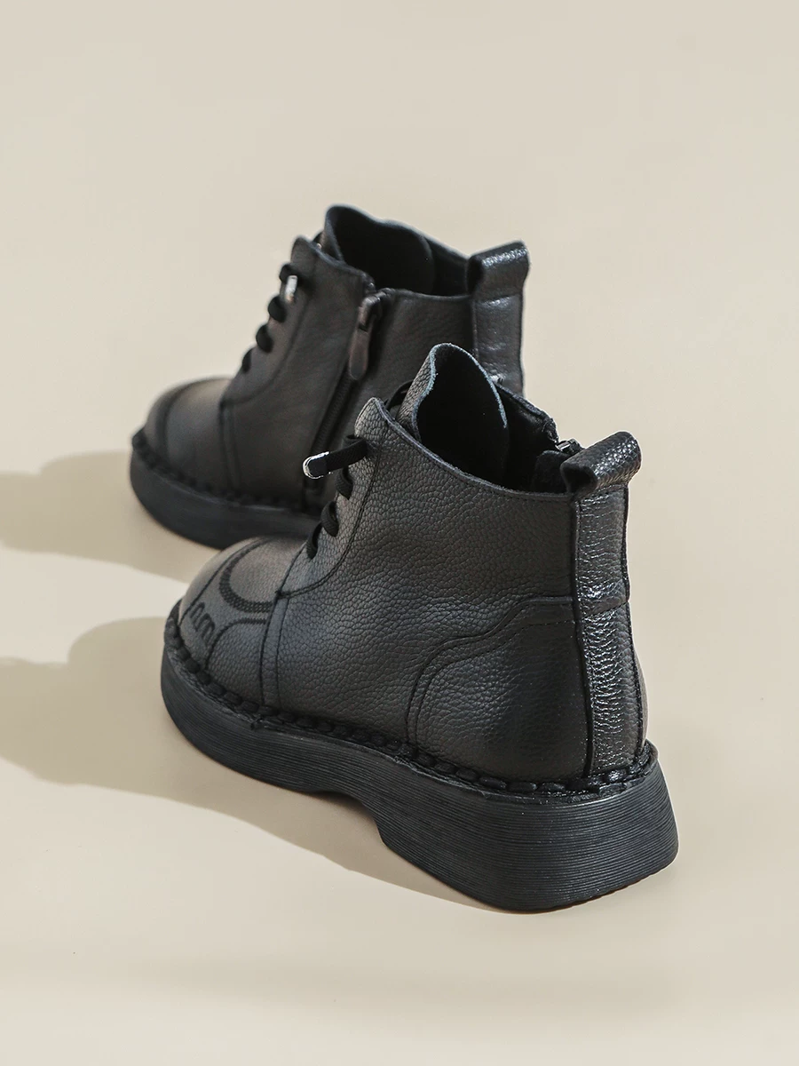 Giày bốt ngắn nữ da bò thật màu be, đế dày, kiểu Martin cổ điển, mẫu mới thu 2025, đế mềm, bề mặt mềm mại, giày bốt nữ đi thường ngày.