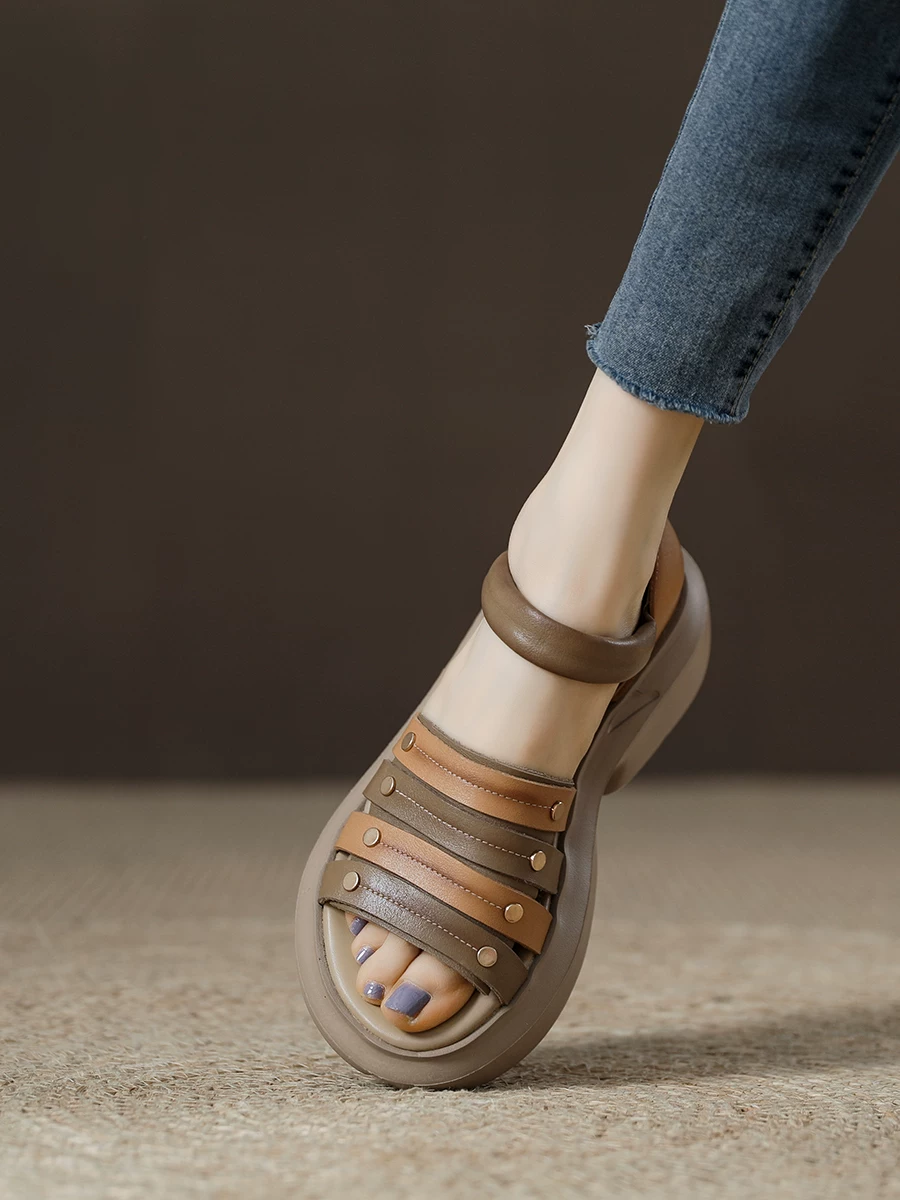 Giày sandal La Mã cổ điển bằng da bò dành cho nữ, giày đế dày tăng chiều cao, kiểu dáng mới mùa hè 2026, giày nữ da thật thoáng khí để đi ngoài trời.