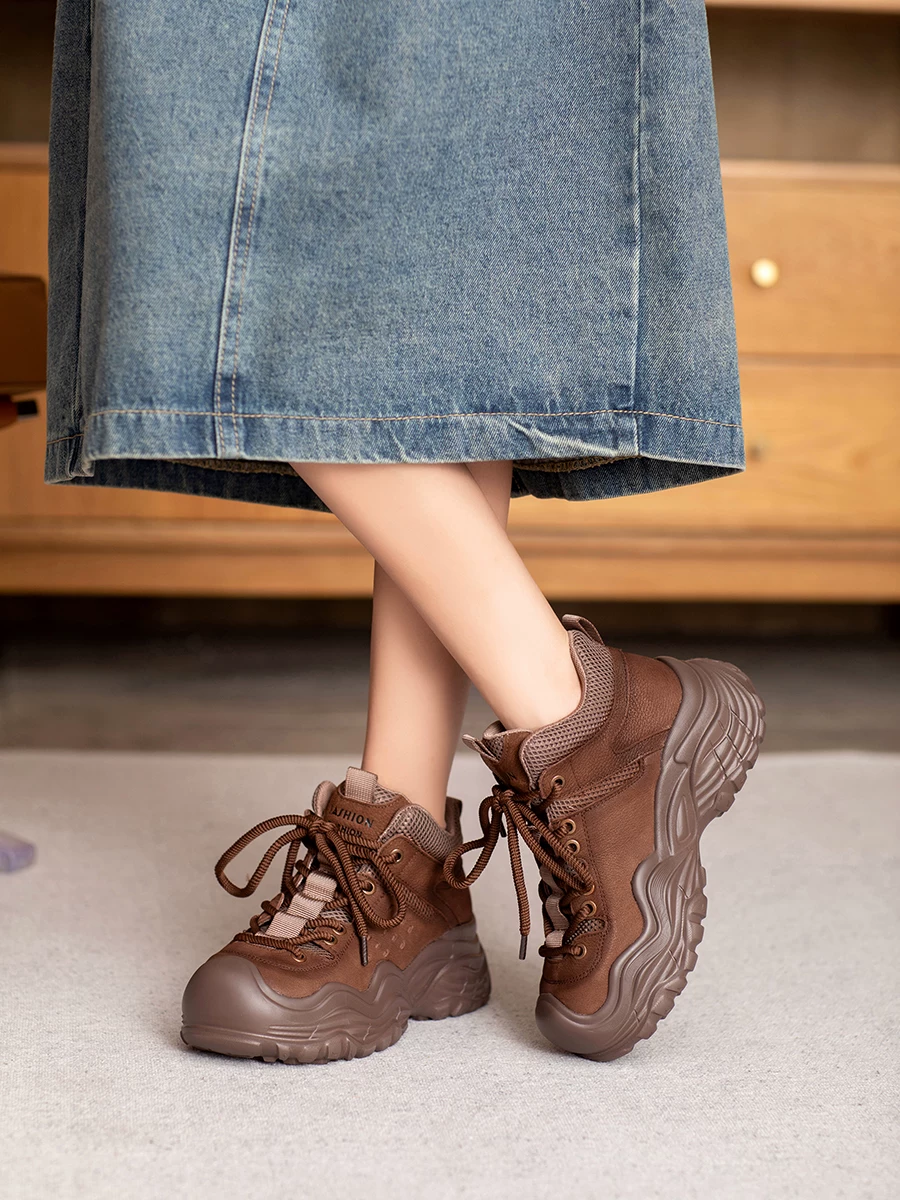 Giày leo núi da thật dành cho nữ, giày thể thao đế dày tăng chiều cao, giày sneaker cao cổ đi bộ ngoài trời mới mùa thu 2025