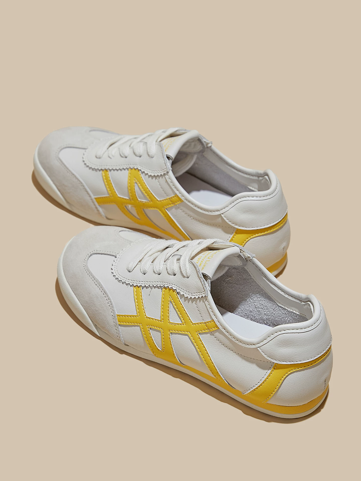 Giày thể thao nữ đế mỏng da thật kiểu Đức, mẫu mới xuân 2026, giày sneaker trắng phổ biến, đa năng, đế bằng, phong cách thường ngày
