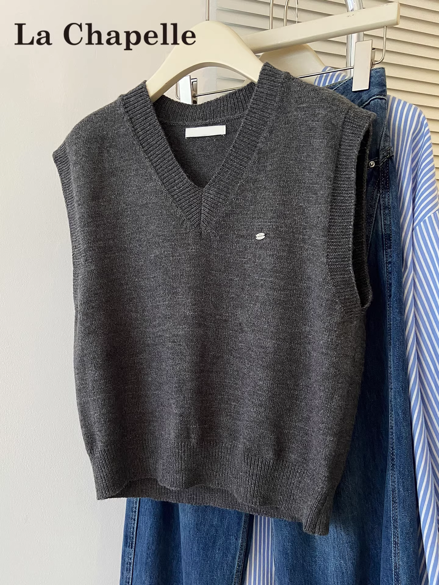 Áo gile len dệt kim màu xám phong cách Hàn Quốc La Chapelle dành cho nữ, mẫu mới xuân thu 2025, kiểu dáng rộng, nhiều lớp