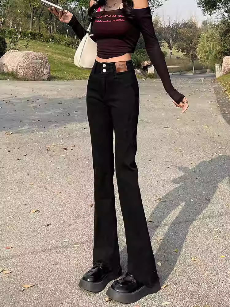 Quần jeans đen dáng loe La Chapelle dành cho nữ, mẫu mới hè 2025, cạp cao, chất liệu co giãn, viền xù, dài chấm đất, kiểu dáng chuông.