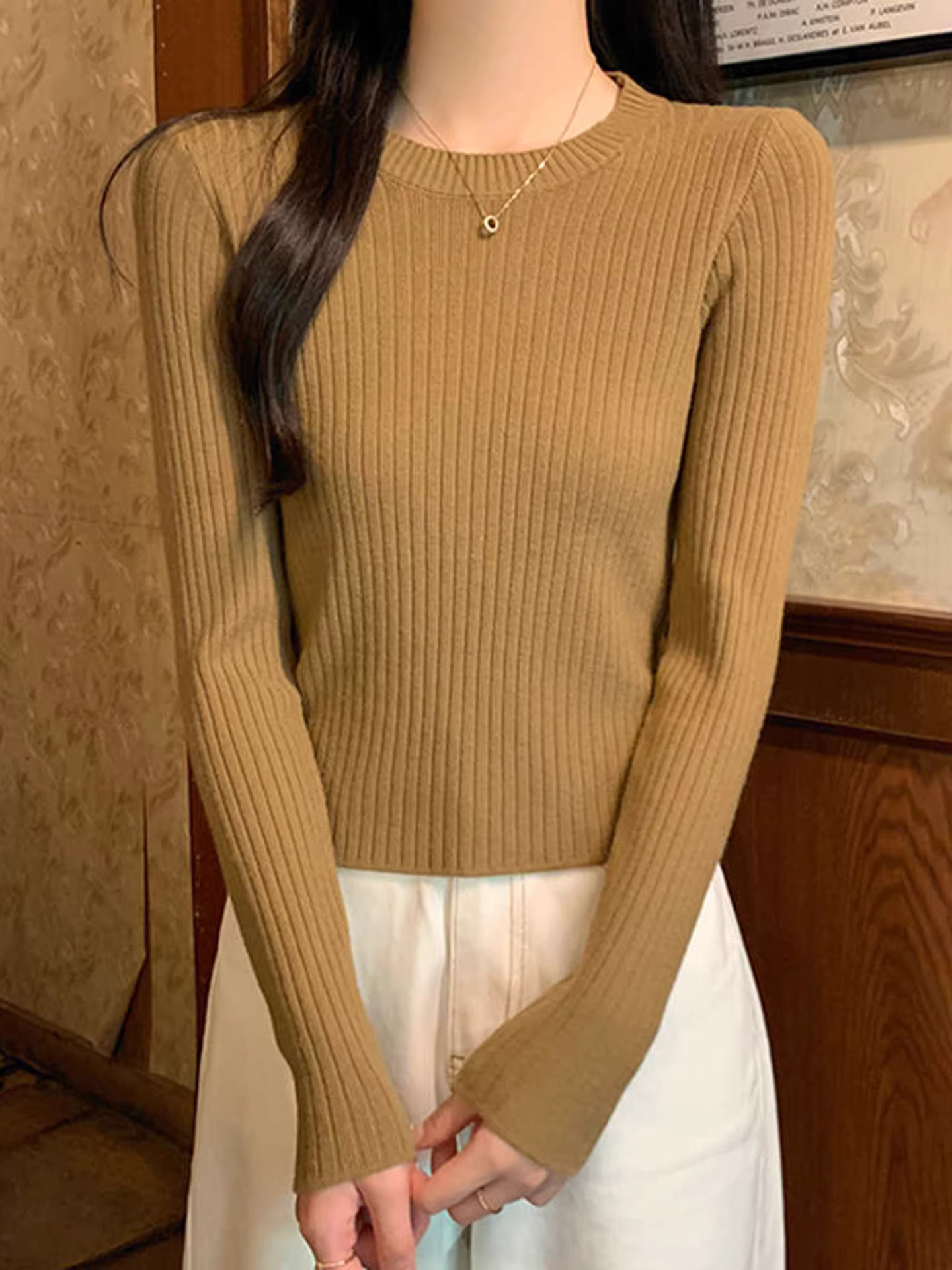 Áo thun nữ cổ tròn tay dài La Chapelle kiểu dáng ôm body, chất liệu dệt kim, mẫu mới thu đông 2025