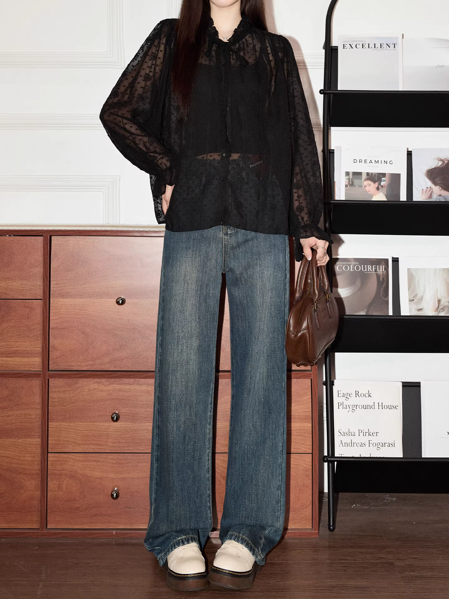 Quần jeans ống rộng La Chapelle kiểu retro dành cho nữ, kiểu mới thu đông 2025, quần suông lưng cao dáng nhỏ nhắn.