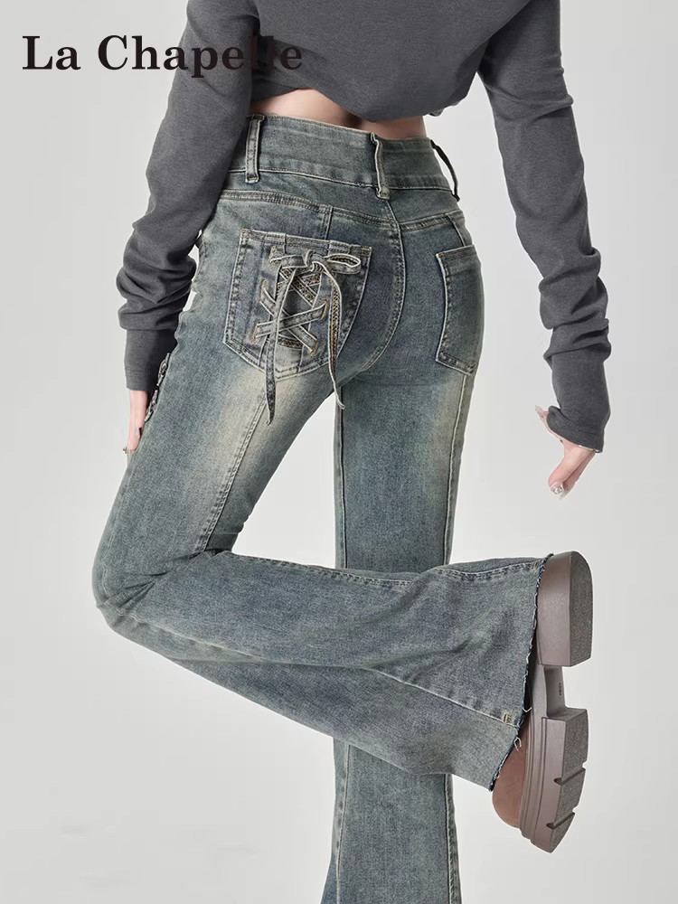 Quần jeans La Chapelle dáng ôm, ống loe dành cho nữ, mẫu mới thu đông 2025, cạp cao, kiểu retro, tôn dáng.