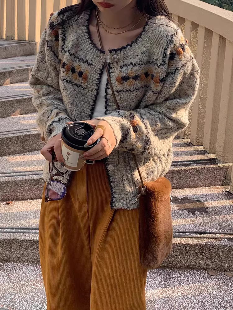 Áo len dệt kim dáng rộng màu xám La Chapelle phong cách lười biếng dành cho nữ, mẫu mới thu đông 2025