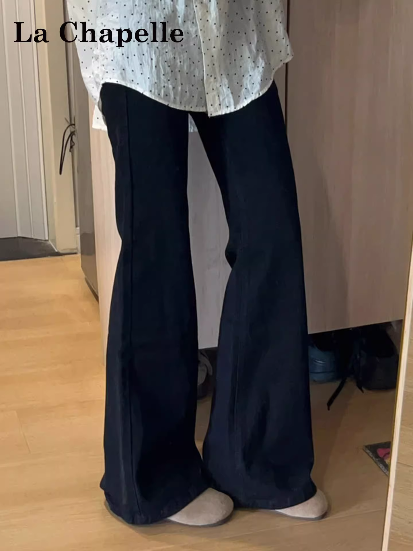 Quần jeans ống loe dày lót lông cừu đen La Chapelle dành cho nữ, mẫu mới mùa đông 2025, cạp cao, không bó sát