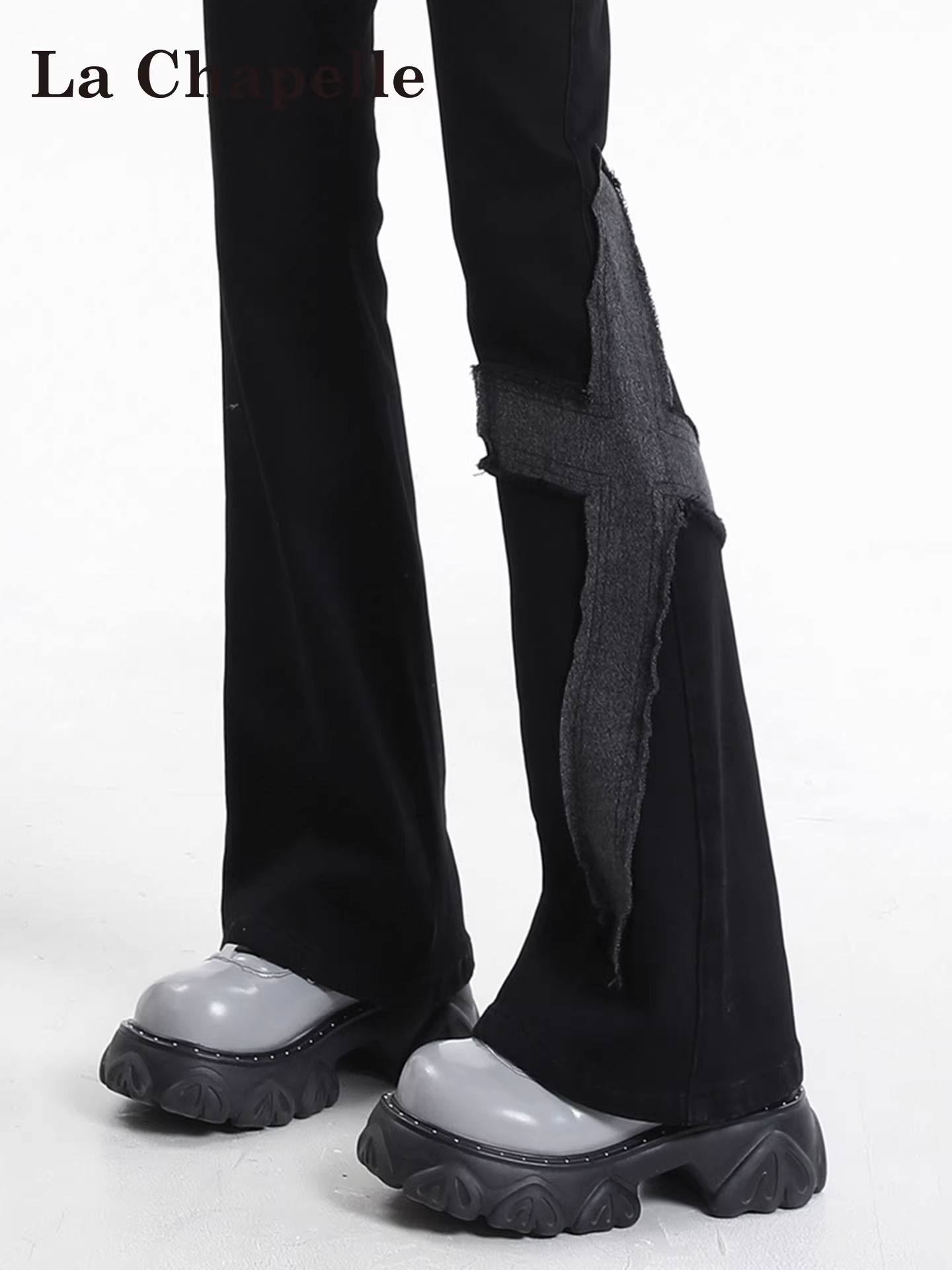 Quần ống loe lót lông cừu đen La Chapelle dành cho nữ 2025, kiểu dáng mới thu đông, cạp cao, dáng nhỏ nhắn, ôm sát, ống chuông