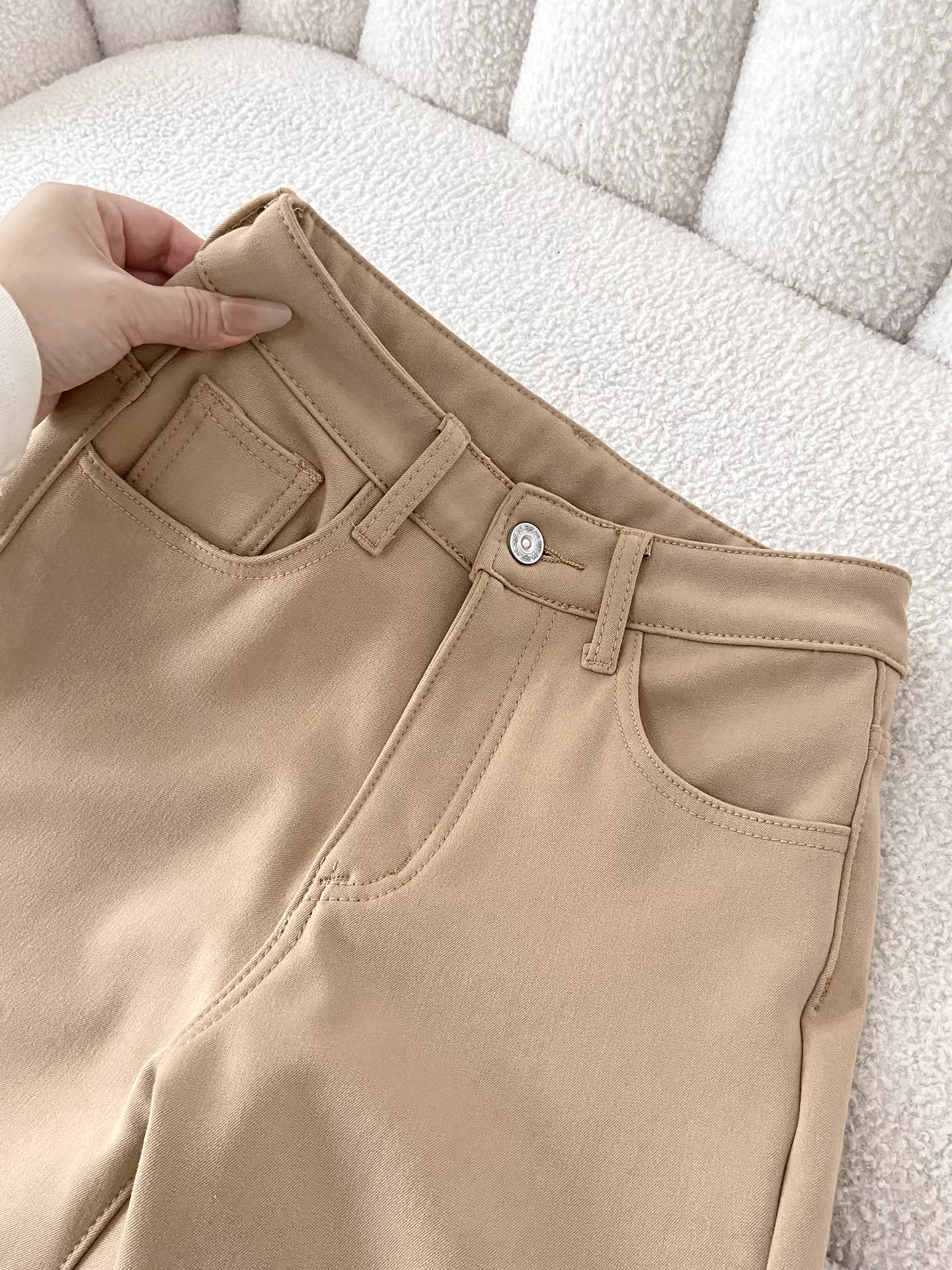 Quần jean nữ La Chapelle chất liệu kaki lót lông dày, dáng loe, cao cấp, mùa thu đông 2025, cạp cao, dài chấm đất, kiểu chuông.