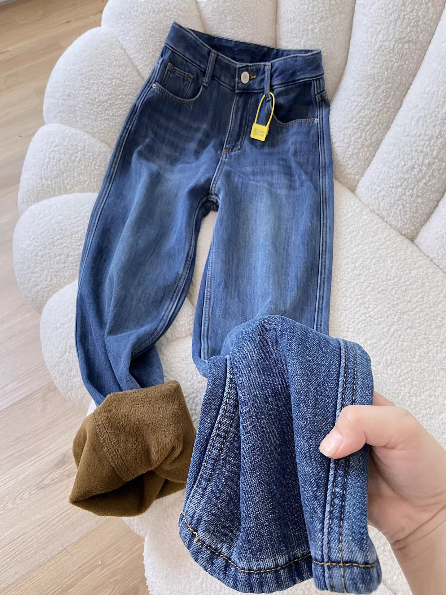 Quần jeans ống rộng lót lông cừu dáng ôm La Chapelle dành cho nữ, thu đông 2025, kiểu mới dày dặn, cạp cao, dáng thẳng rộng