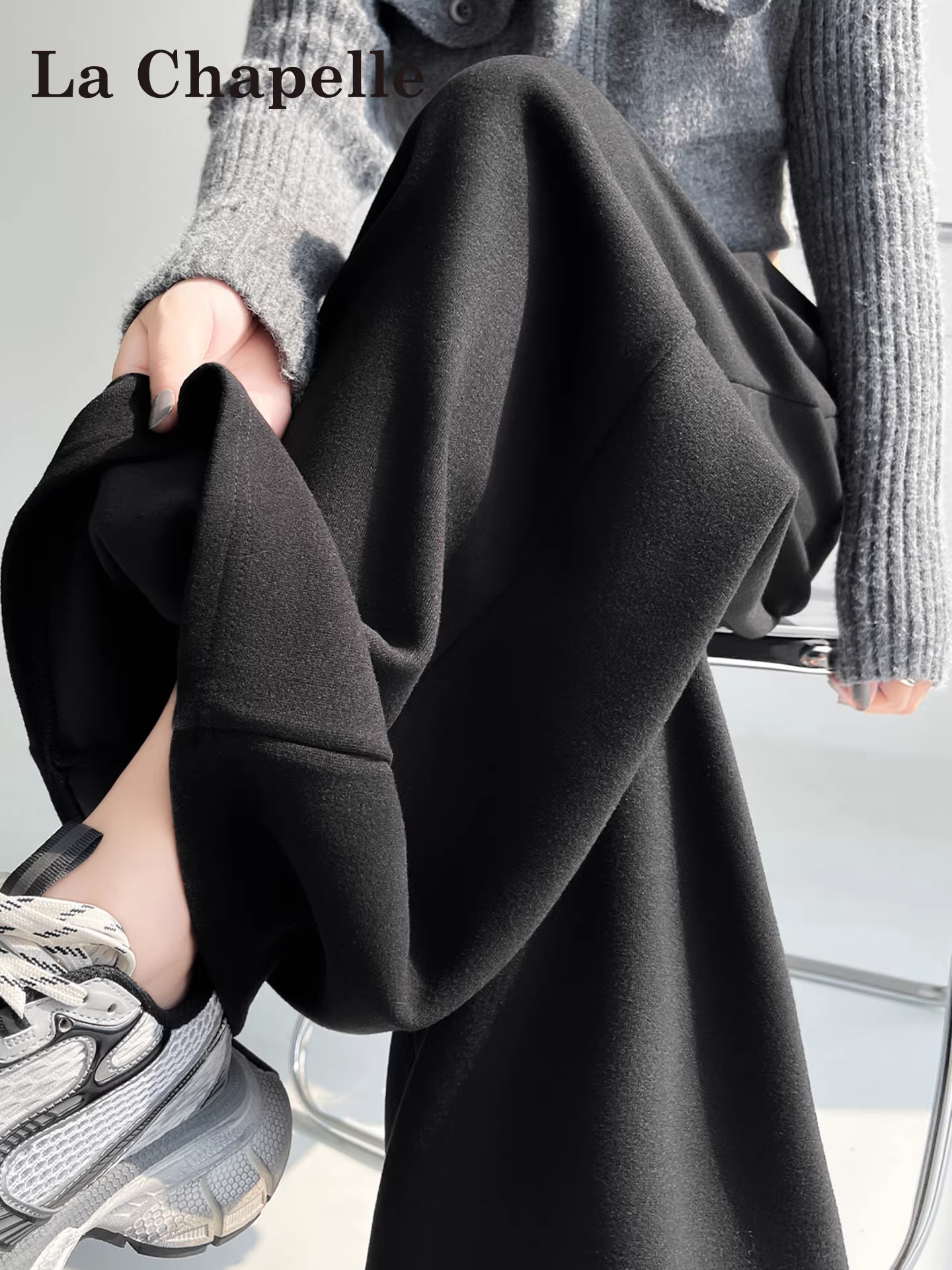 Quần ống rộng lót lông cừu đen La Chapelle dành cho nữ 2025 mới thu đông quần ống rộng lưng cao dáng rộng