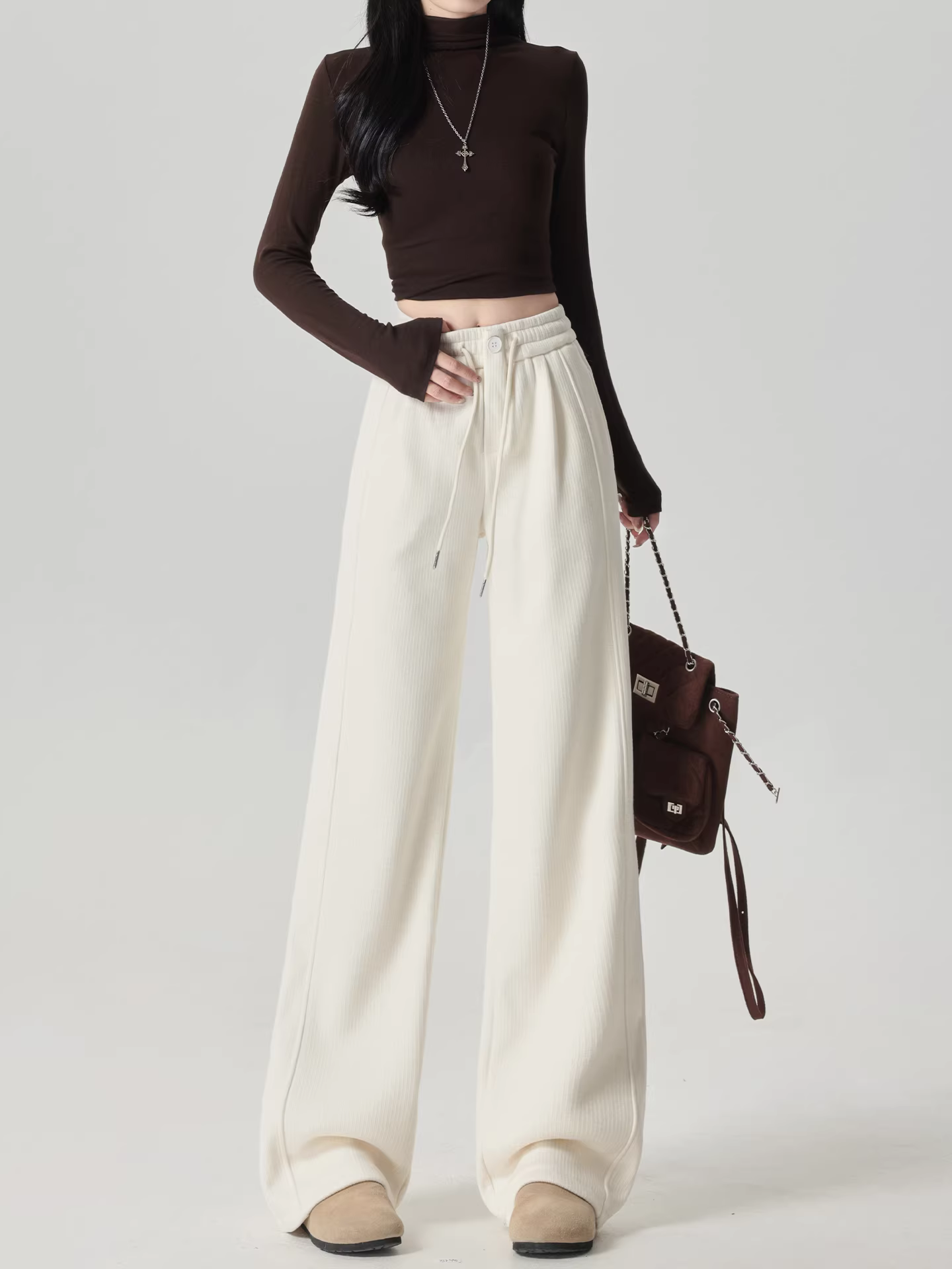 Quần thể thao nữ La Chapelle lót lông cừu dày dặn, kiểu dáng mới thu đông 2025, cạp cao, rộng ống, thoải mái