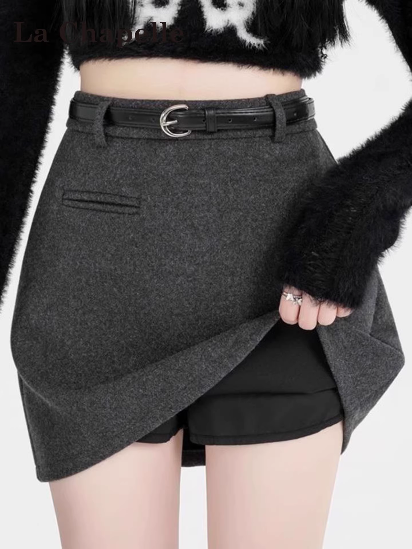 Váy len cao eo màu xám La Chapelle dành cho nữ, mẫu mới thu đông 2025, dáng chữ A ngắn, che hông, dành cho người nhỏ nhắn