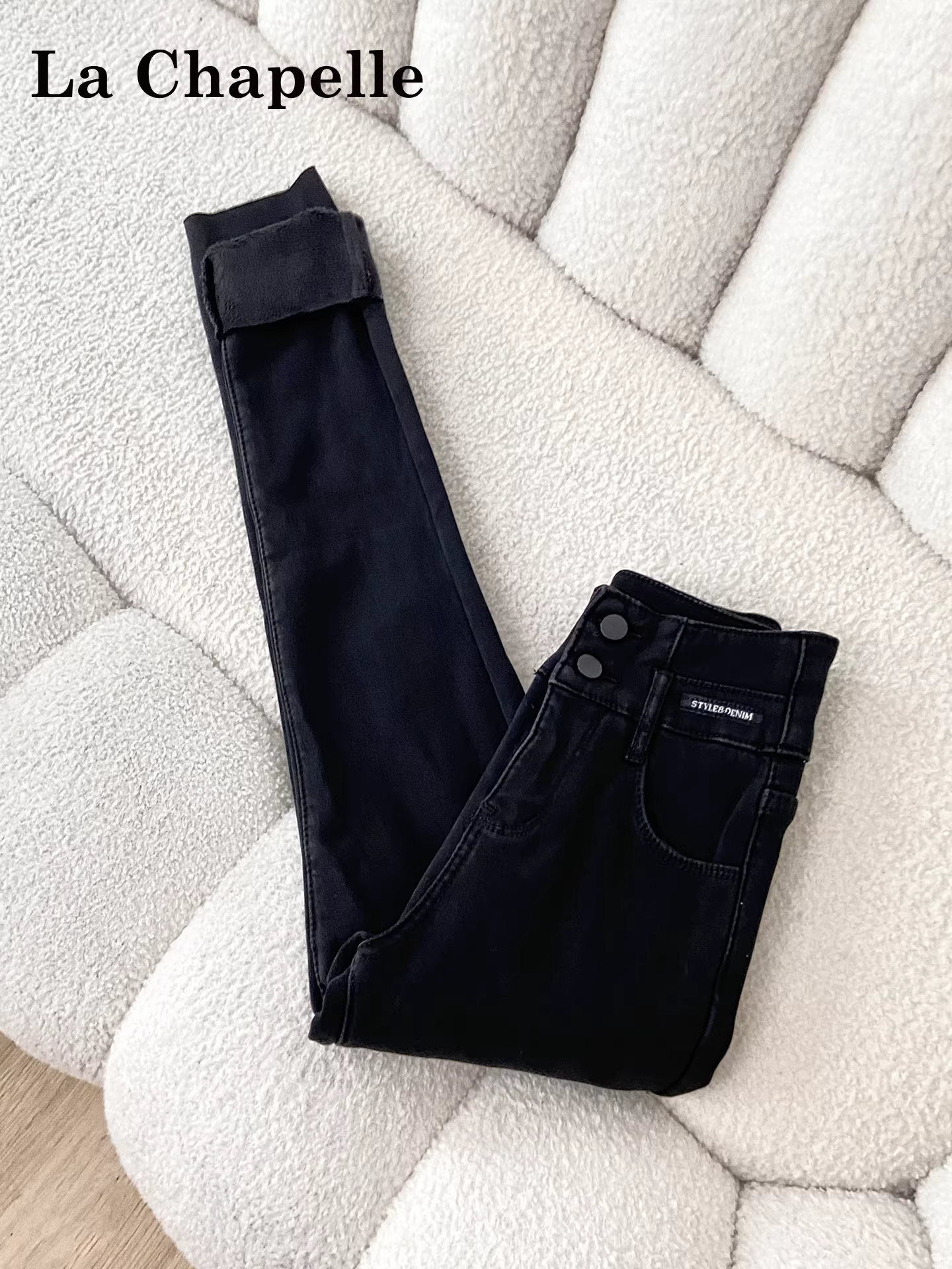 Quần jean skinny dày dặn lót lông cừu đen La Chapelle dành cho nữ, mùa thu đông 2025, kiểu dáng mới, cạp cao, chất liệu co giãn.