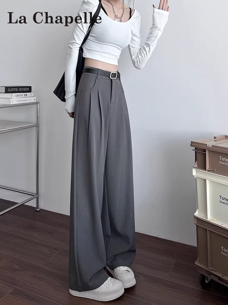 Quần âu nữ La Chapelle màu xám, cạp cao, ống rộng, kiểu dáng mới 2025, chất liệu mềm mại, dáng suông, phù hợp với người nhỏ nhắn, mặc được cả xuân và thu.
