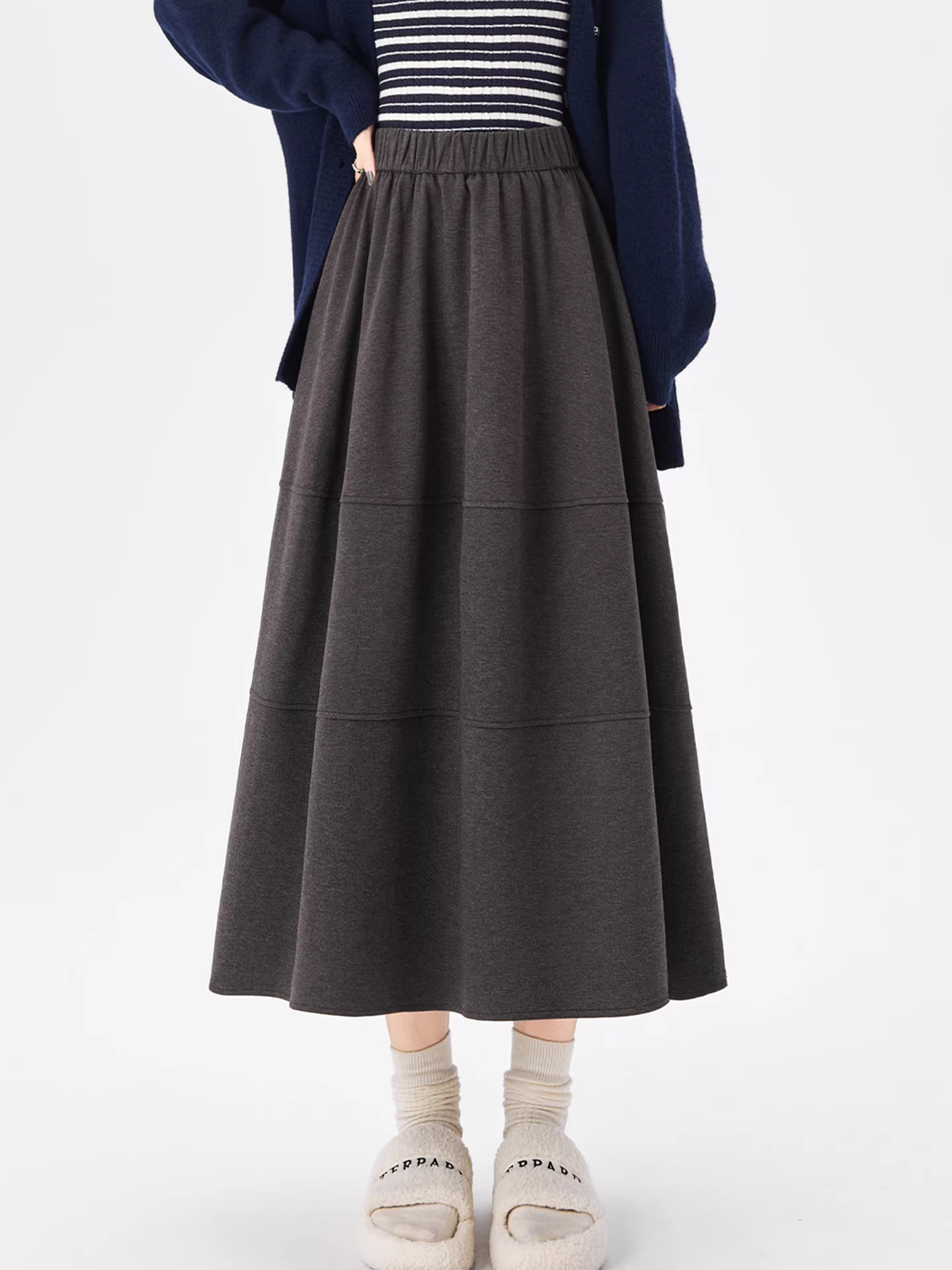 Váy len phối màu trắng La Chapelle dành cho nữ, mẫu mới thu đông 2025, cạp cao, dáng chữ A, midi, size nhỏ nhắn