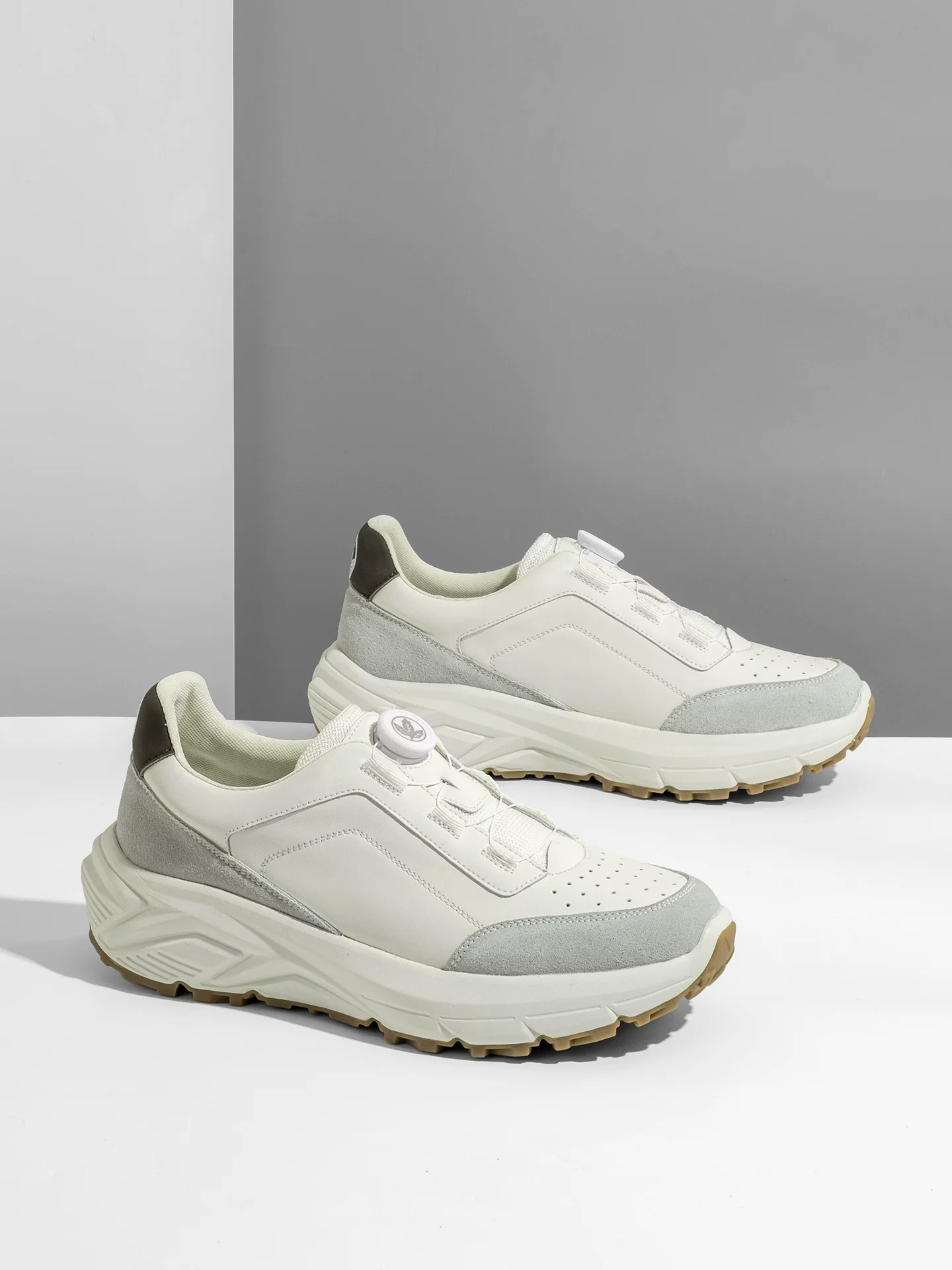Giày Thể Thao Nam Maple Leaf, Giày Thường Ngày Nam Thu Đông 2025, Giày Ngoài Trời Mới Phong Cách Dad Shoes, Giày Nam Trắng Thời Trang Đế Dày