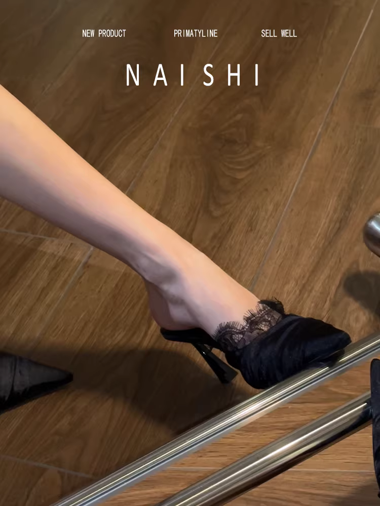 Phiên bản da cừu! Dép nửa ngón có dây buộc xếp ly gợi cảm dành cho nữ, kiểu dáng dễ mang, phối hợp với váy, giày cao gót mũi nhọn bằng chất liệu satin.