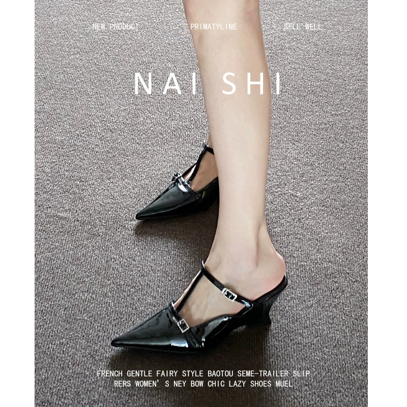 Phiên bản da cừu! Dép sandal nữ kiểu Âu Mỹ, gót wedge gợi cảm, mũi kín, kiểu xỏ ngón, mũi nhọn, gót trung bình.