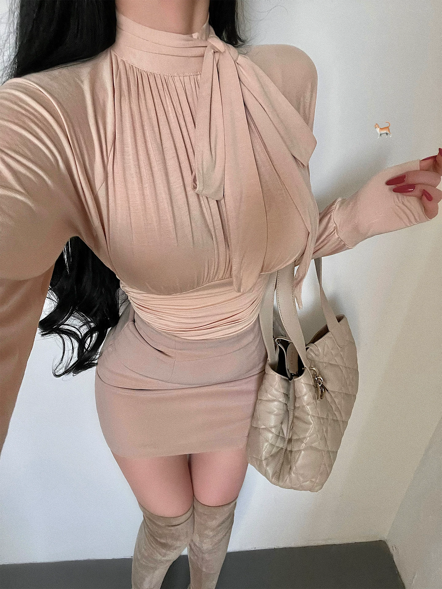 YoungGirlDay Áo thun dài tay kiểu Hàn Quốc nhẹ nhàng trưởng thành, phong cách thuần khiết, cổ cao, thắt nơ, nhún bèo, thắt eo, tay áo dài
