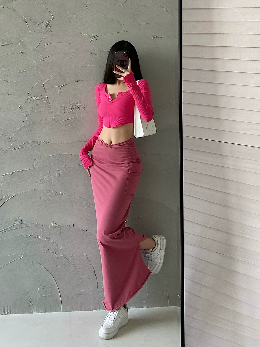 YoungGirlDay khao khát thuần khiết, dây thắt lưng hình chữ V gợi cảm, váy ôm sát hông có túi xẻ bên hông